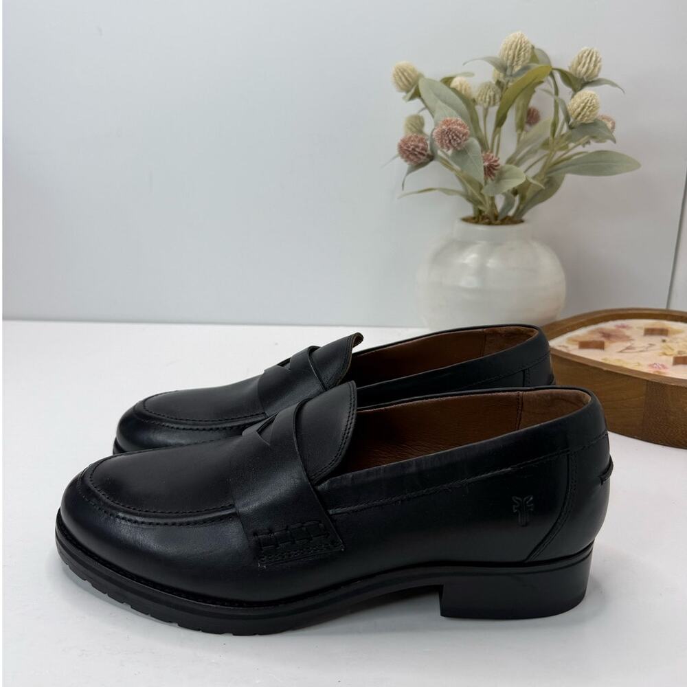 Frye Melissa Leather Lug Sole Penny Loafer Black Women 8.5B Light wear